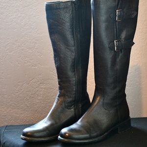 Clarks Mullin Spice Black Leather Boot